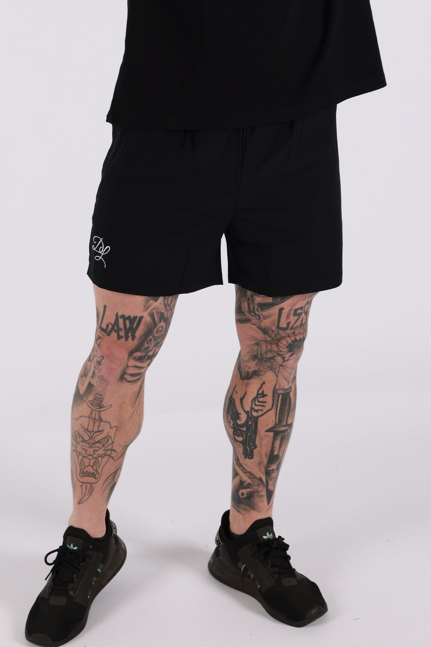 Devour Sport Shorts Black